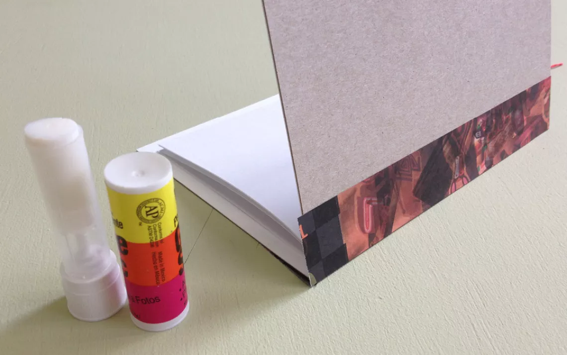 Repurpose: Cereal box to notebook