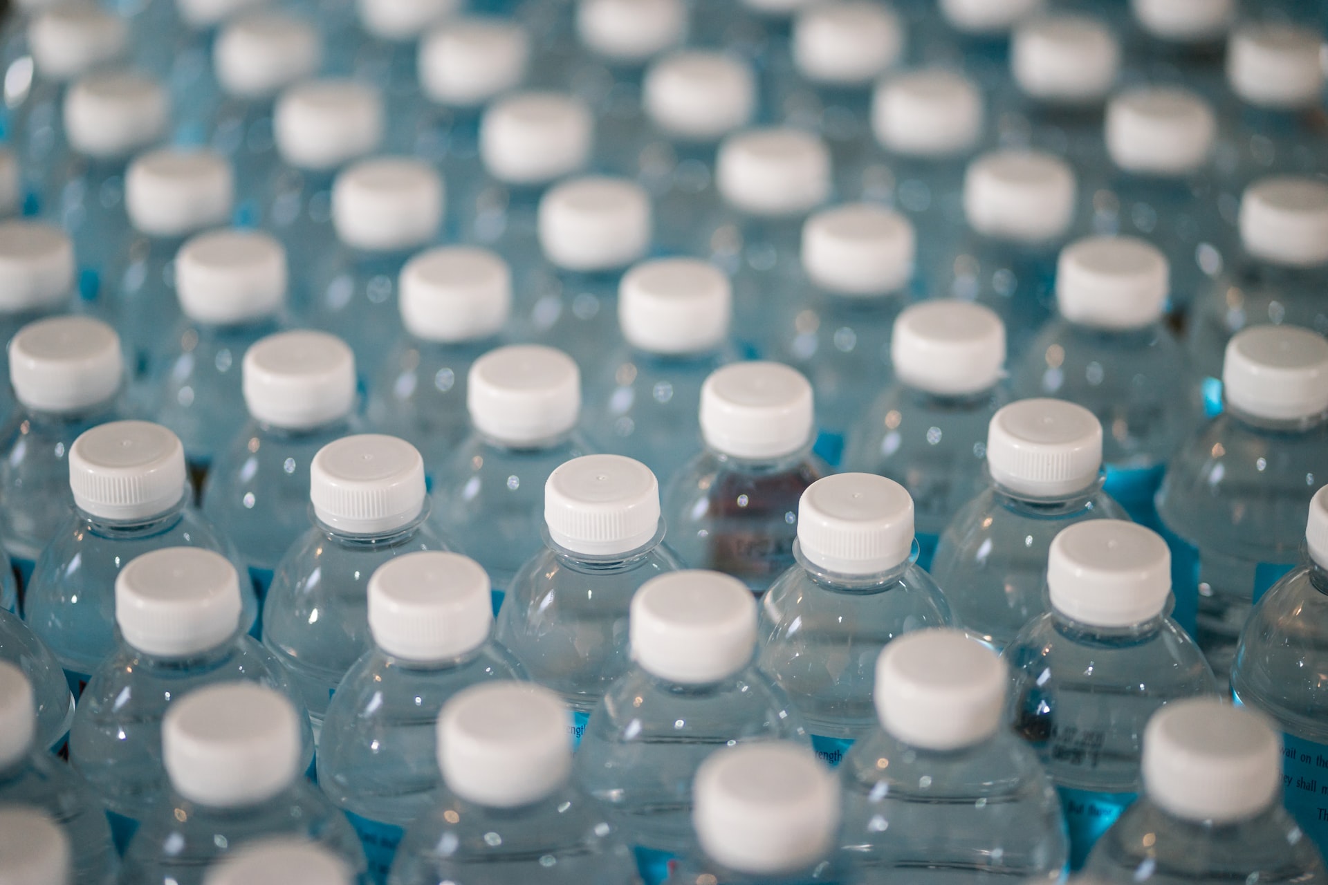 Es seguro reutilizar las botellas de agua? - BBC News Mundo