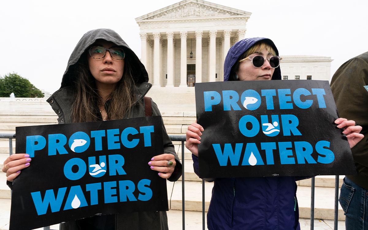 Photo by Manuel Balce Ceneta/AP