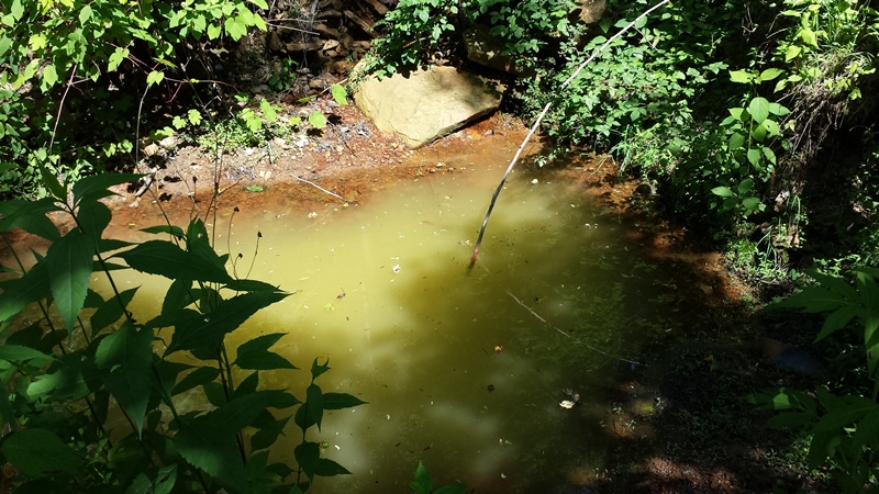 Toxic well water due to coal