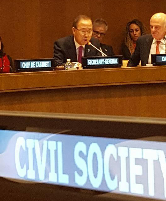 Former U.N. Secretary General Ban Ki-Moon announces the Paris Accord