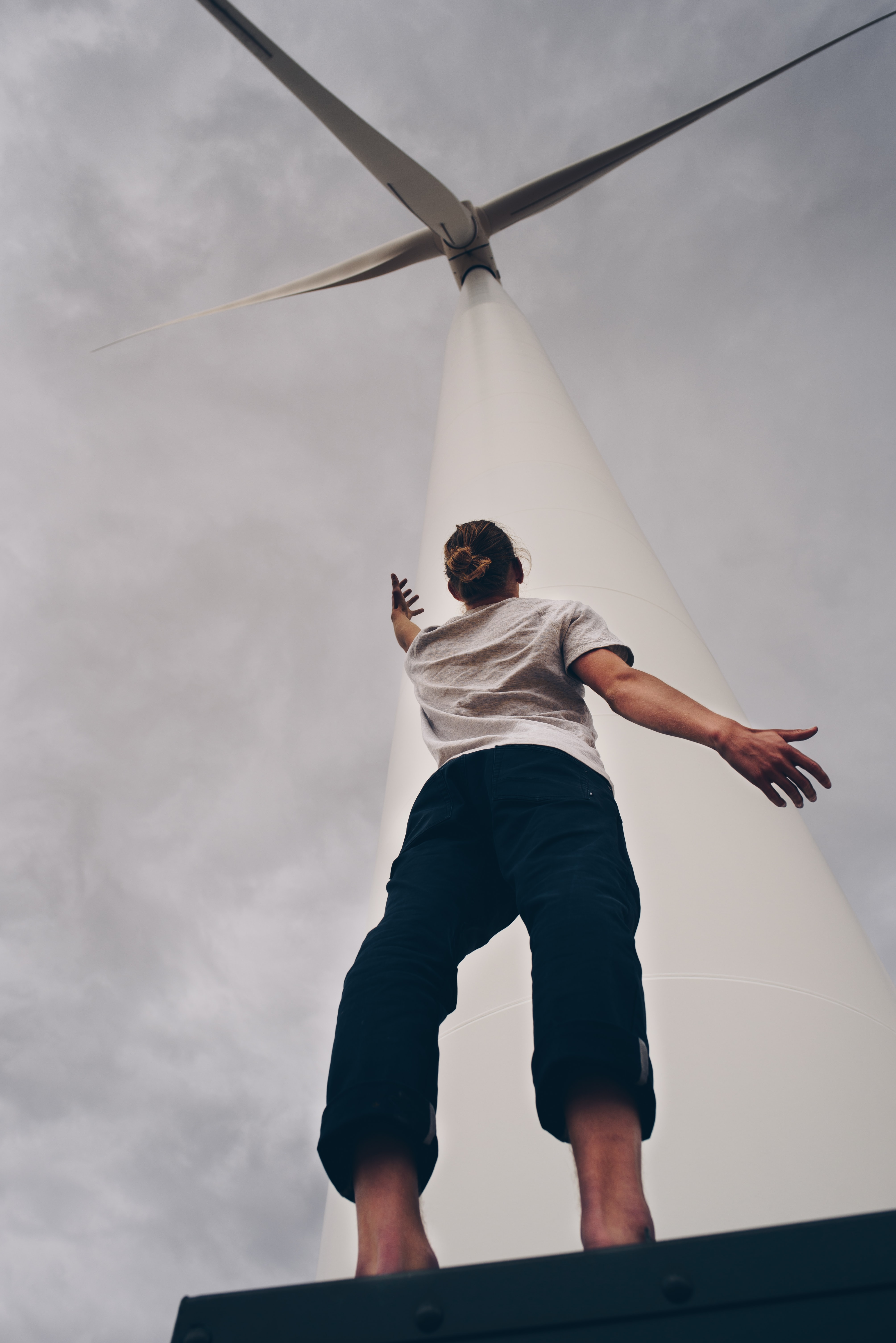 Catch the wind, photo by Nathan McBride https://unsplash.com/photos/mokWXKenVoY