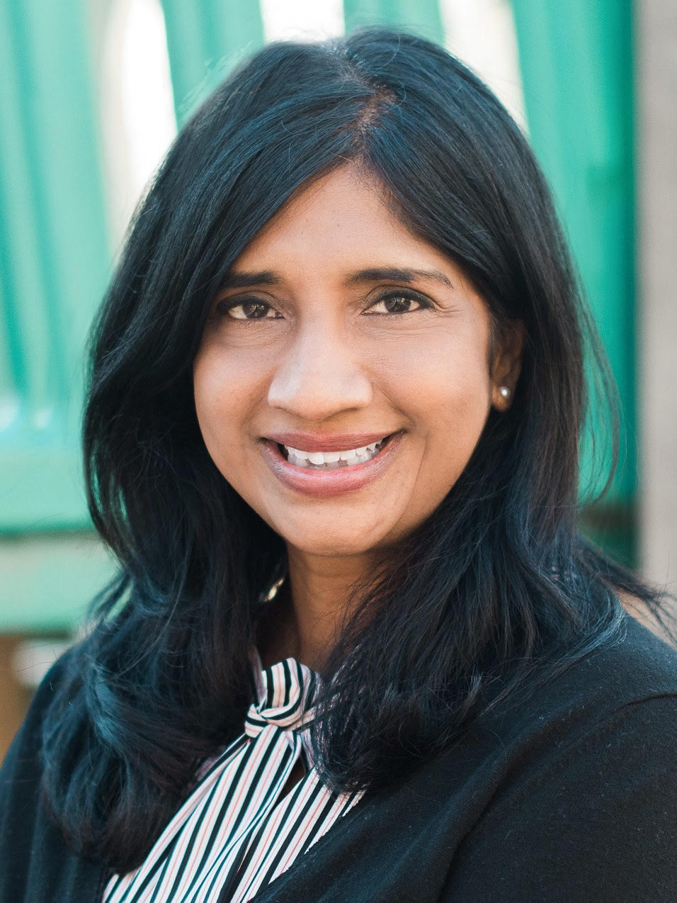 Aruna Miller headshot