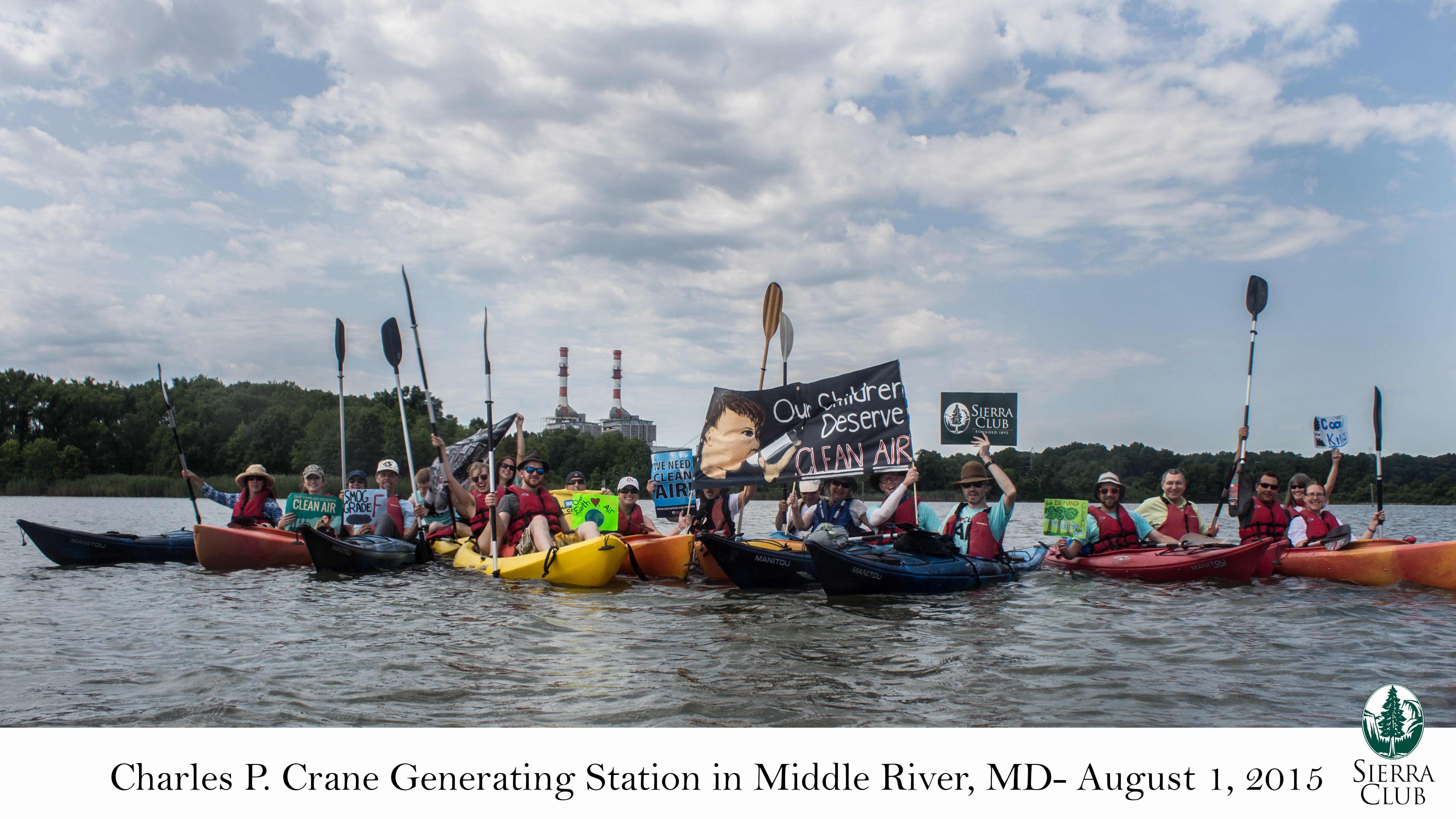 Kayaktivists at Crane Coal Plant