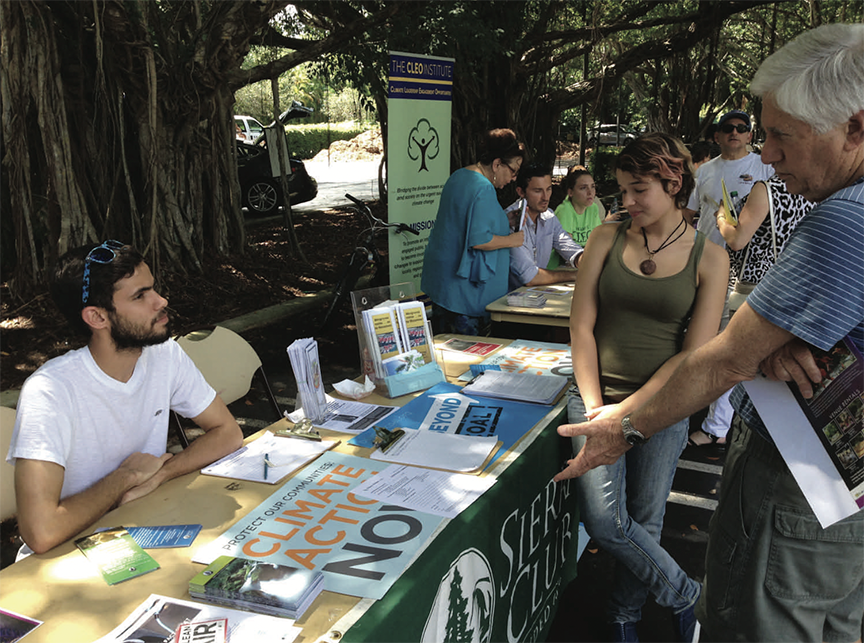 Volunteers at a tabling event