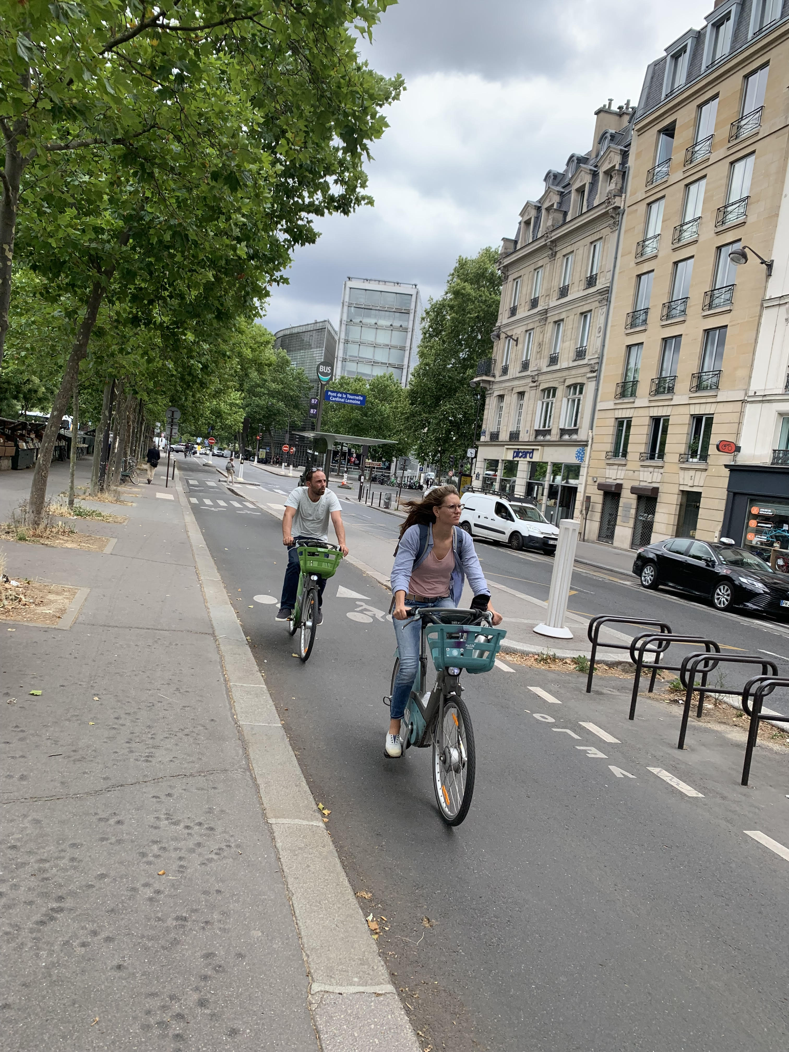 Bike path in Paris