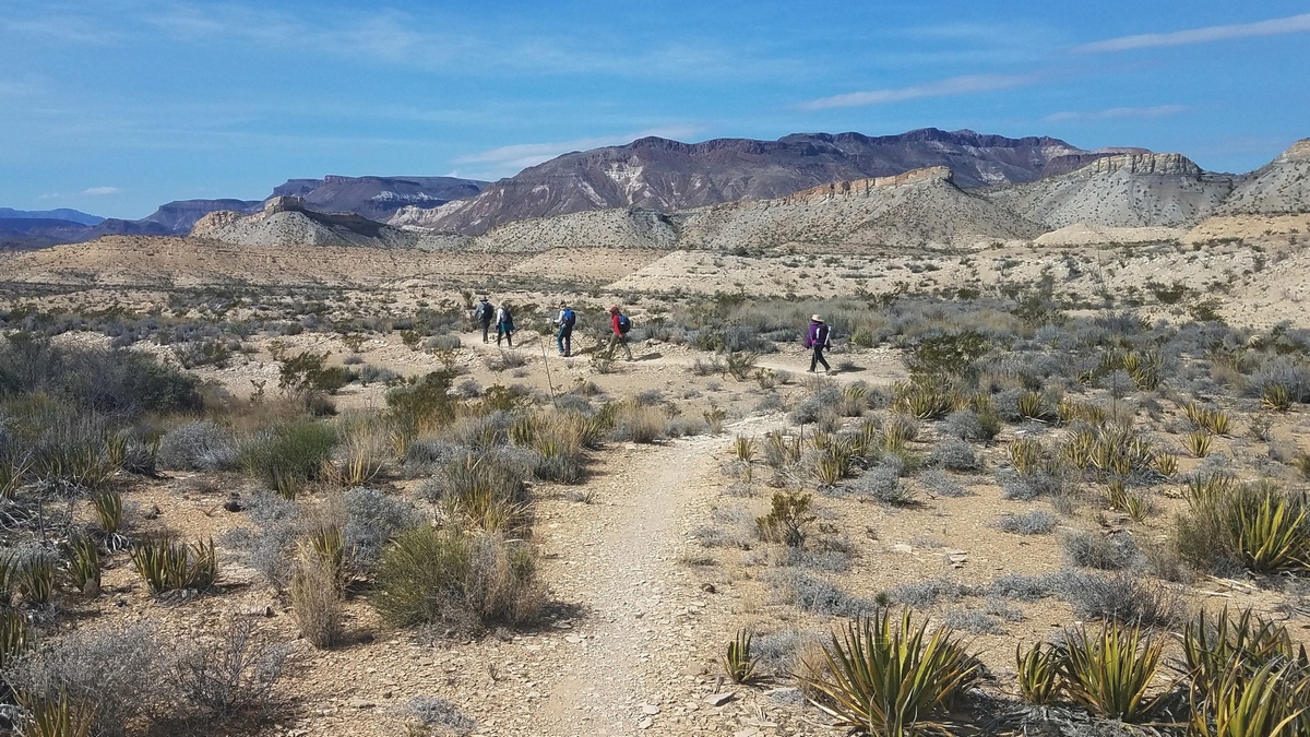 Hiking buddies on a loop around Contrabando Dome