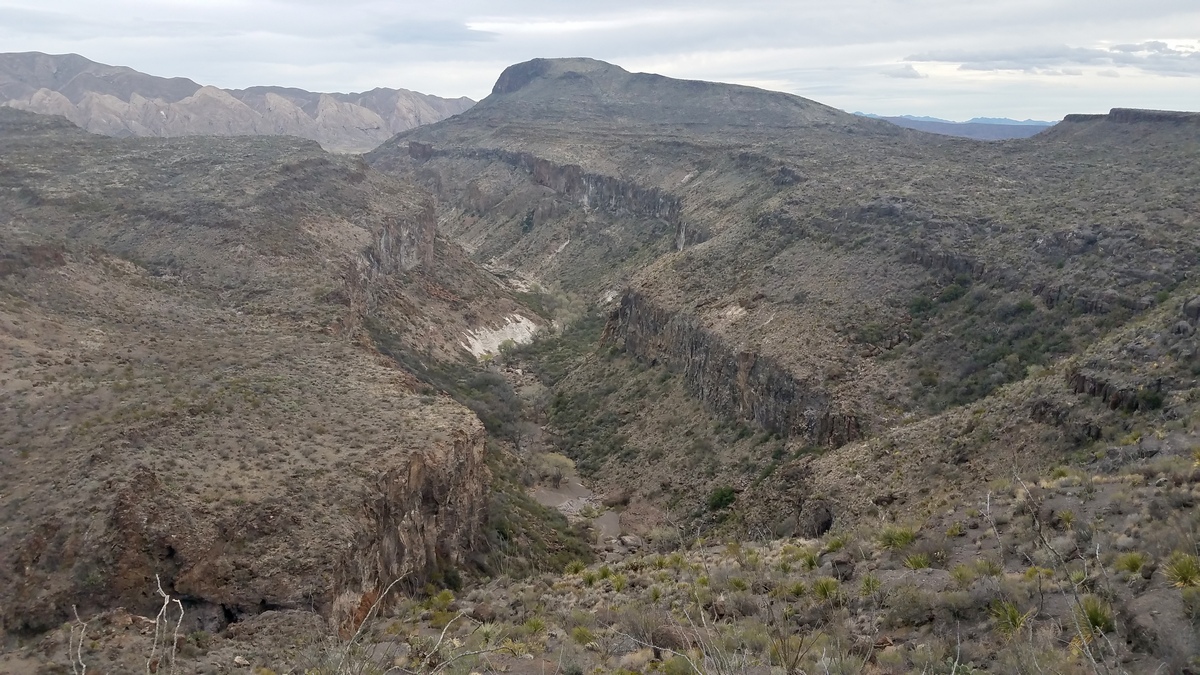 looking east down Arroyo Mexicano