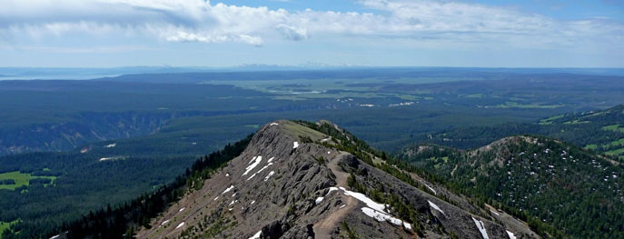 Looking south-southeast from Mt. Washburn across the caldera