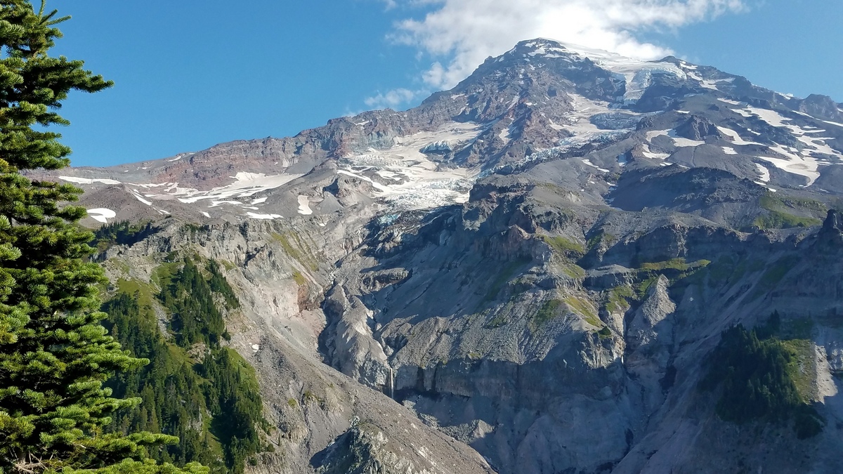 Mount Rainier from Mildred Point
