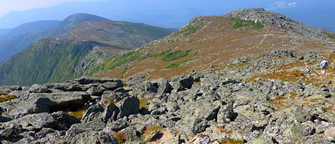 just below the summit of Mt Washington