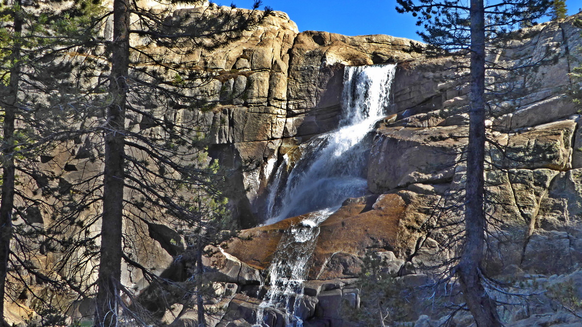 Toulumne Falls