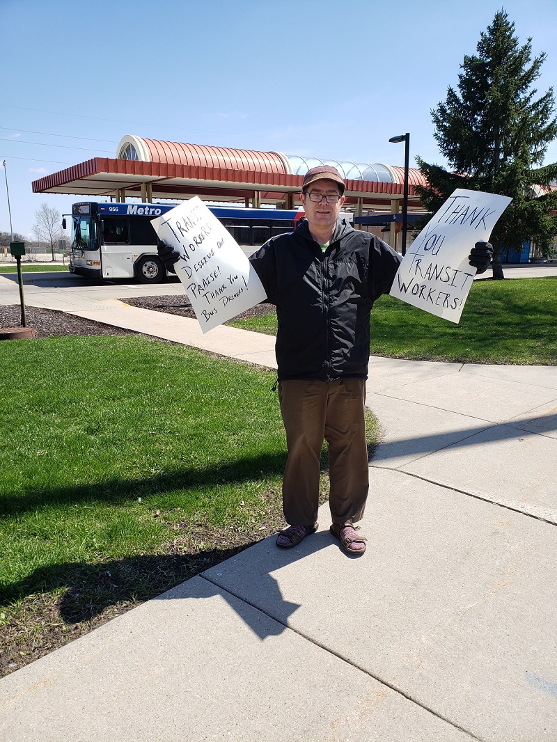 Erik Pettersen thanks transit workers