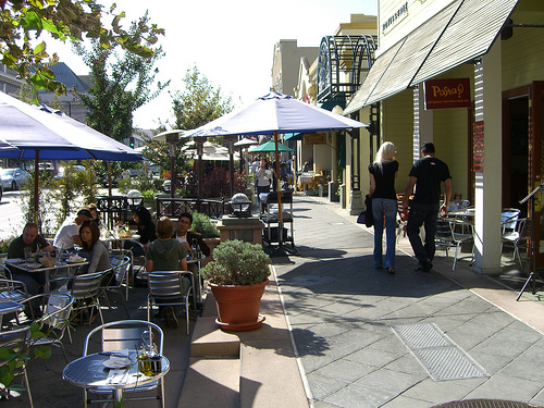 astro Street Sidewalk cafes