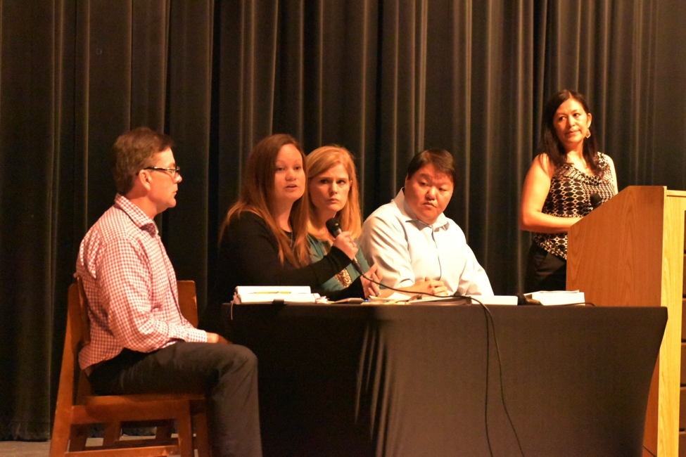 Exxon Officials in Gregory Public Meeting (Bryan Parras)