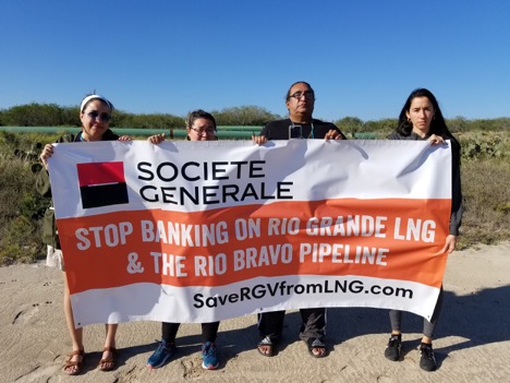 societe_generale_LNG_protest societe_generale_LNG_protest