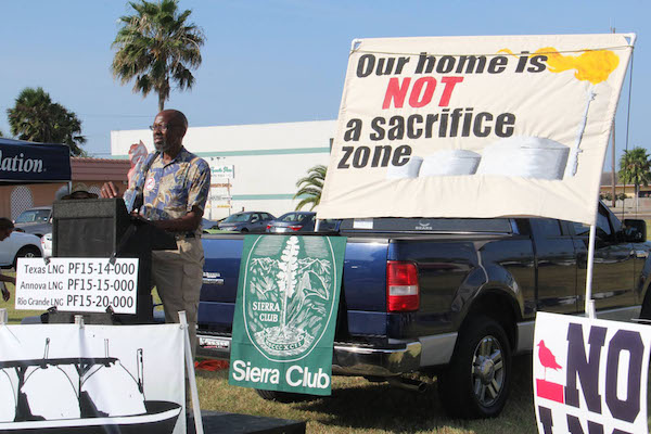 Reggie James at No LNG in RGV Rally, Aug 2015
