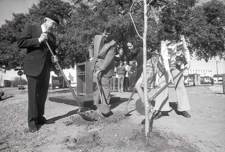 TX-CHP-1900-ThinkTrees