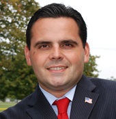 Nick Collins headshot