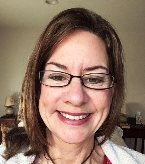 Lisa Wolf headshot, photo credit Wicked Local Marblehead