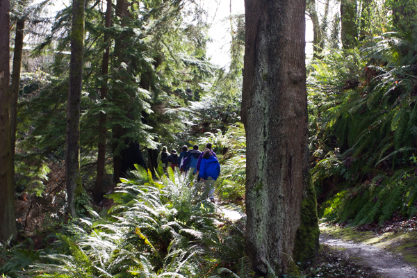 ICO students hiking at Saltwater State Park