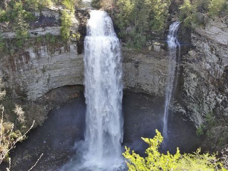 Falls