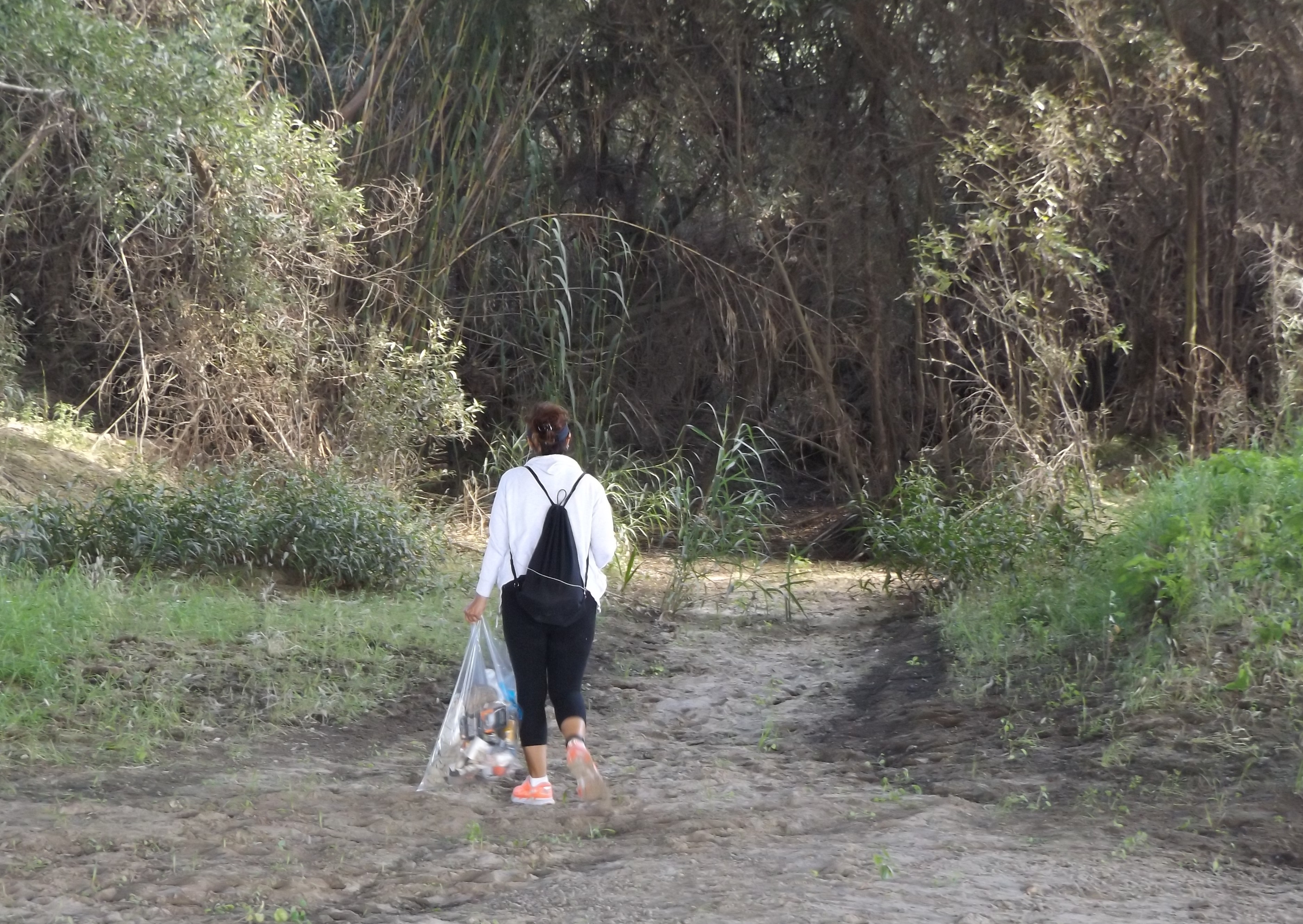 Santa Clara River Clean Up