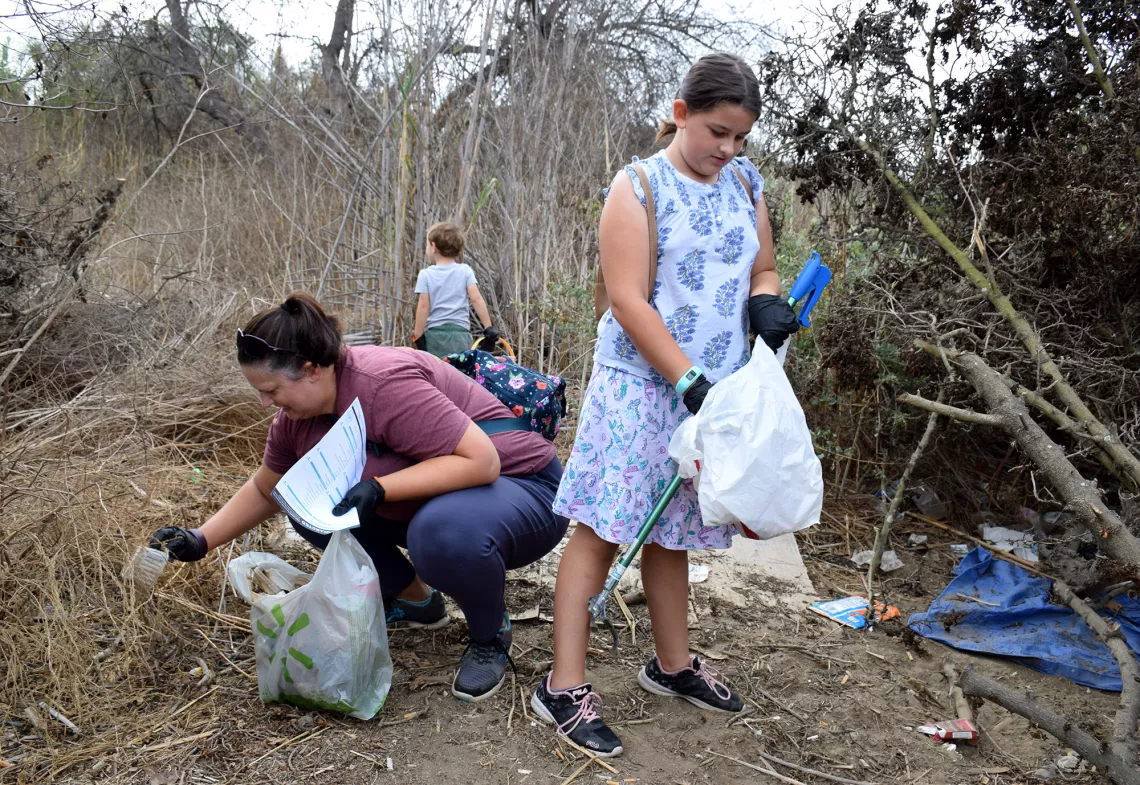 coastal cleanup