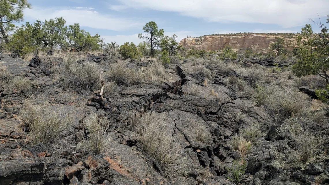 On the Zuni-Acoma trail