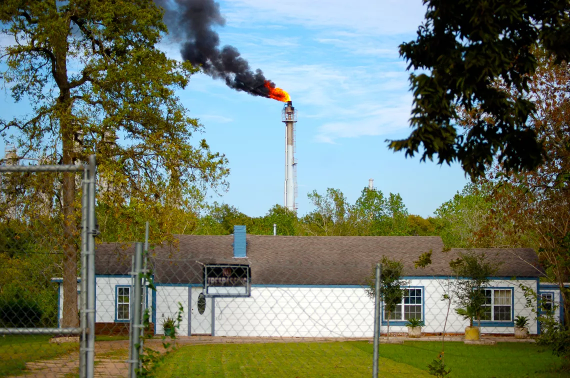 TPC Group Inc. encounters an upset and flares into Houston's East End Barrios (Parras).