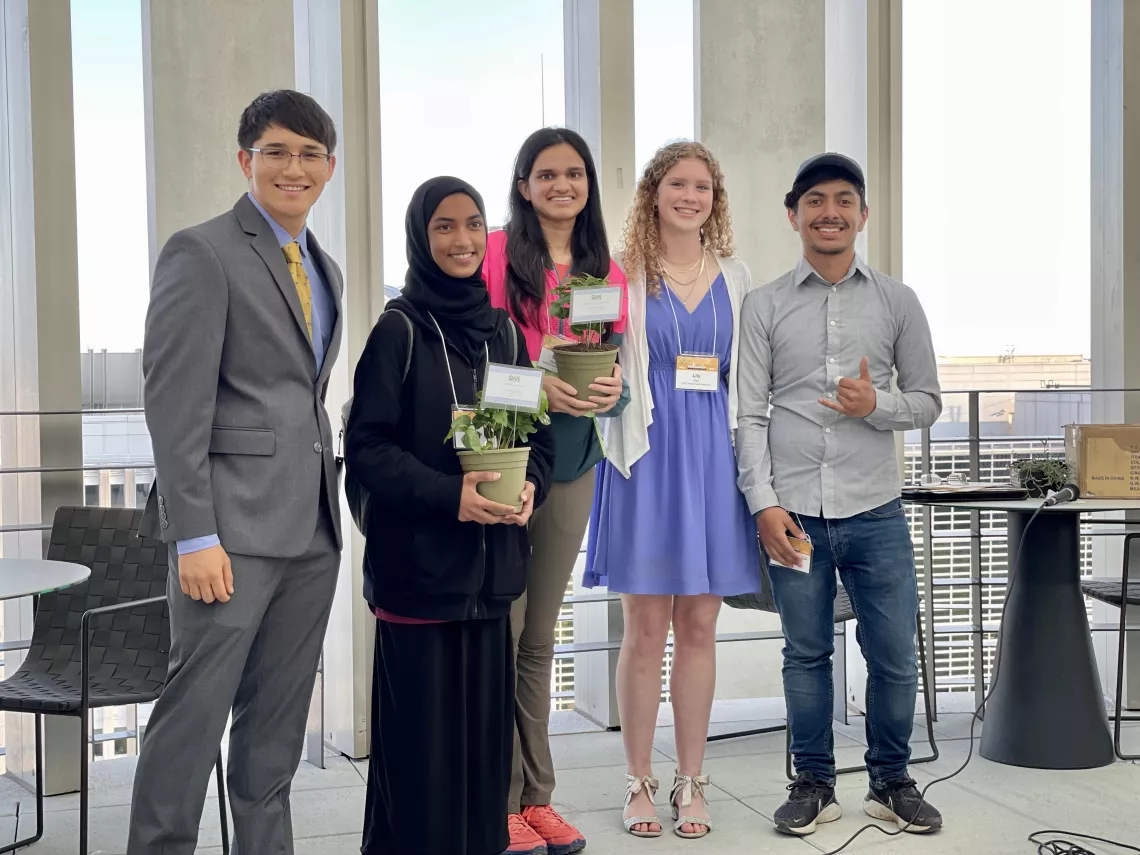Previous awardees of the OAK Acorn Award Tigran Nahabedian, Lily Kay and Uriel Llanas stand next to 2023 winners Nazma Begum (second from left) and Saanvi Mylavarapu (third from left).