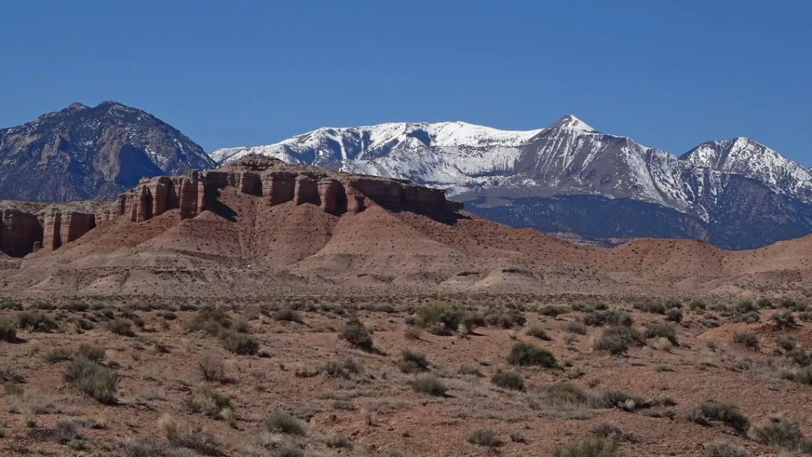Mt Ellen, looking west from highway 95