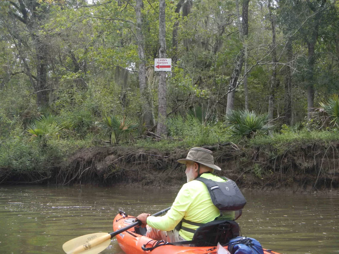 entering Linda's Narrows
