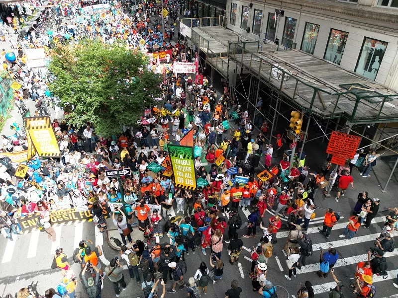 Drone footage from the March to End Fossil Fules 