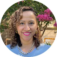 Headshot of Flor Barajas-Tena