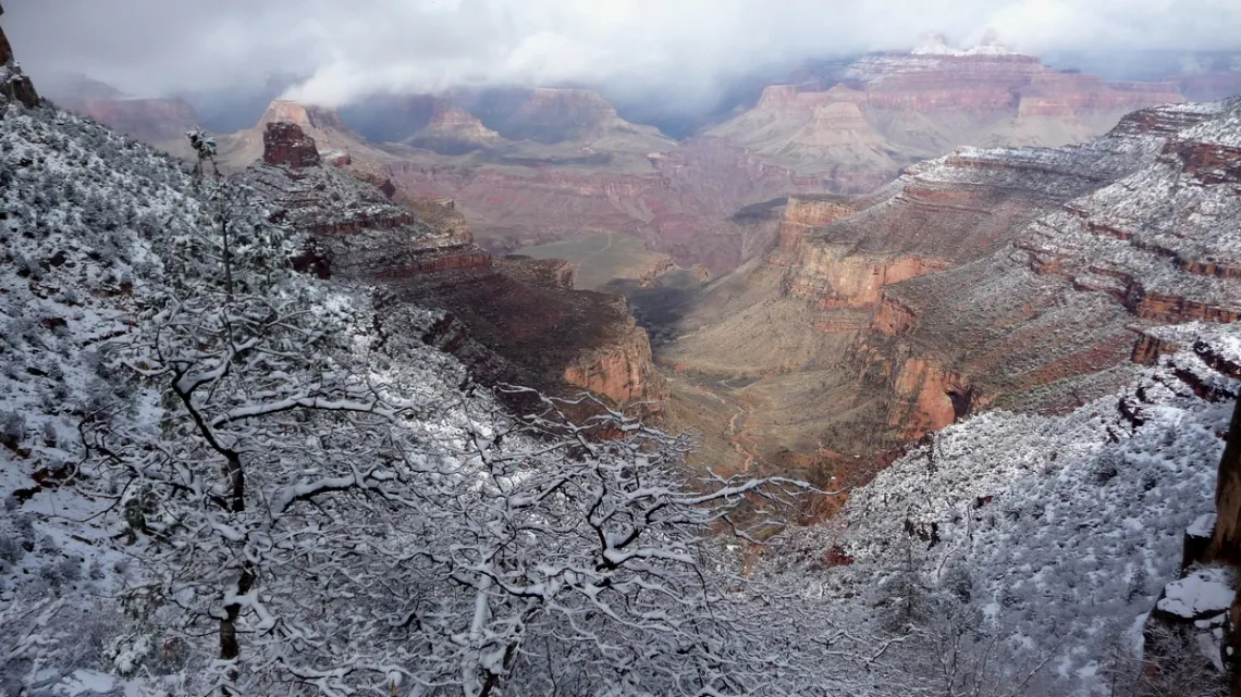 Bright Angel trail