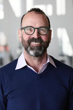 Dr Alex Hall