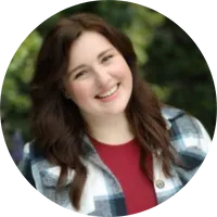 Headshot of Annie Isaacs