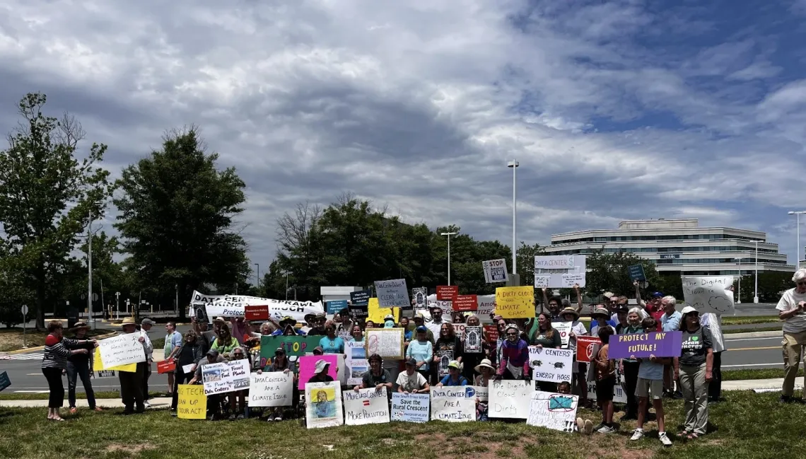 Data Center People Power