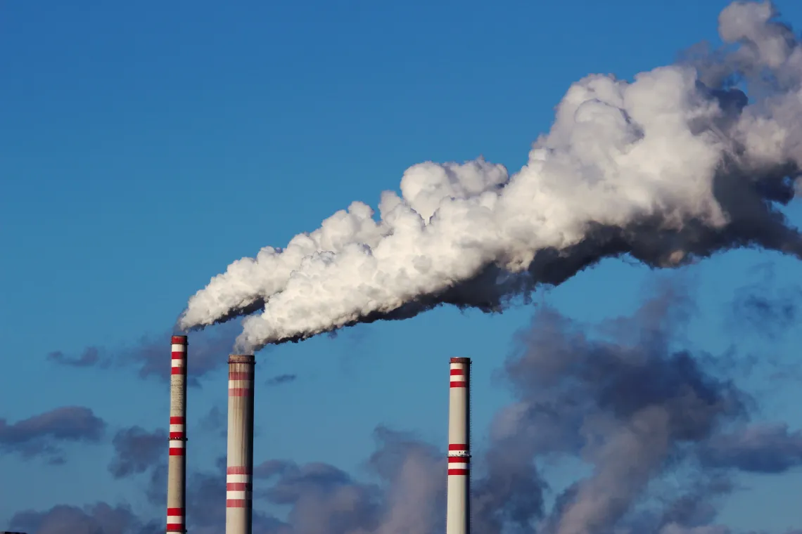 coal-power-plant-smoke-istock