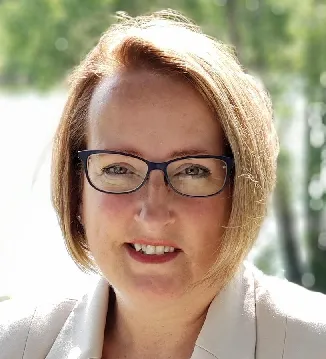 Cindy Maxwell Ostdiek