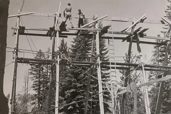 Clair Tappaan Lodge being built in 1932