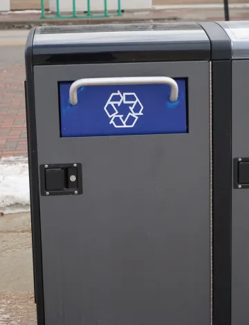 recycling bin