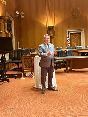 Senator Peter speaking at Line 5 reception