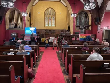 Panelists and attendees at municipal climate leadership summit