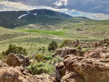 East side of East Brawley Peak