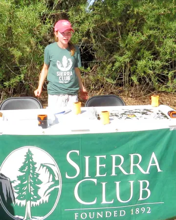 intern addressing 4th graders