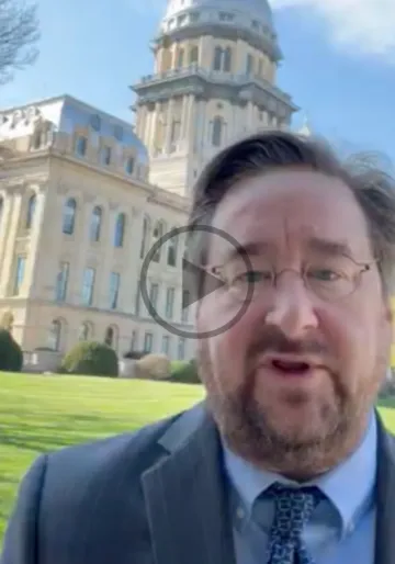 Jack in front of the captiol