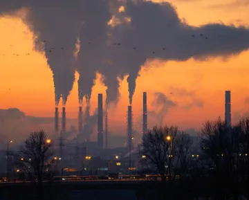 Pollution from refineries