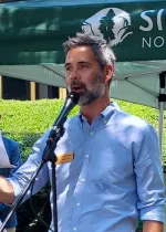 Shannon Binns speaks at a news conference